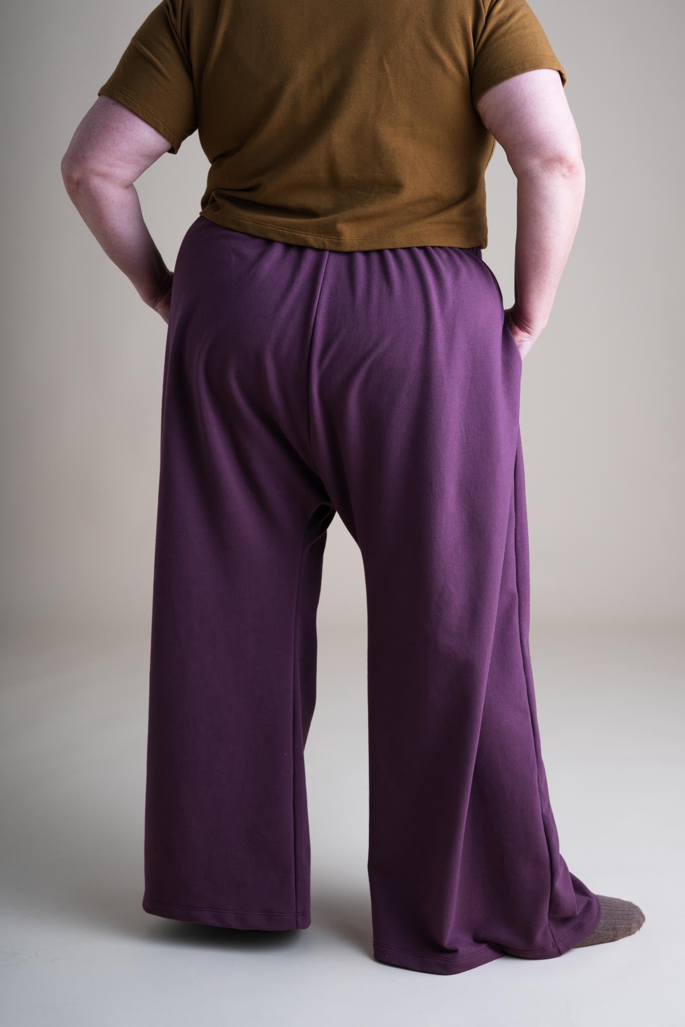 Zinat Pant in Plum