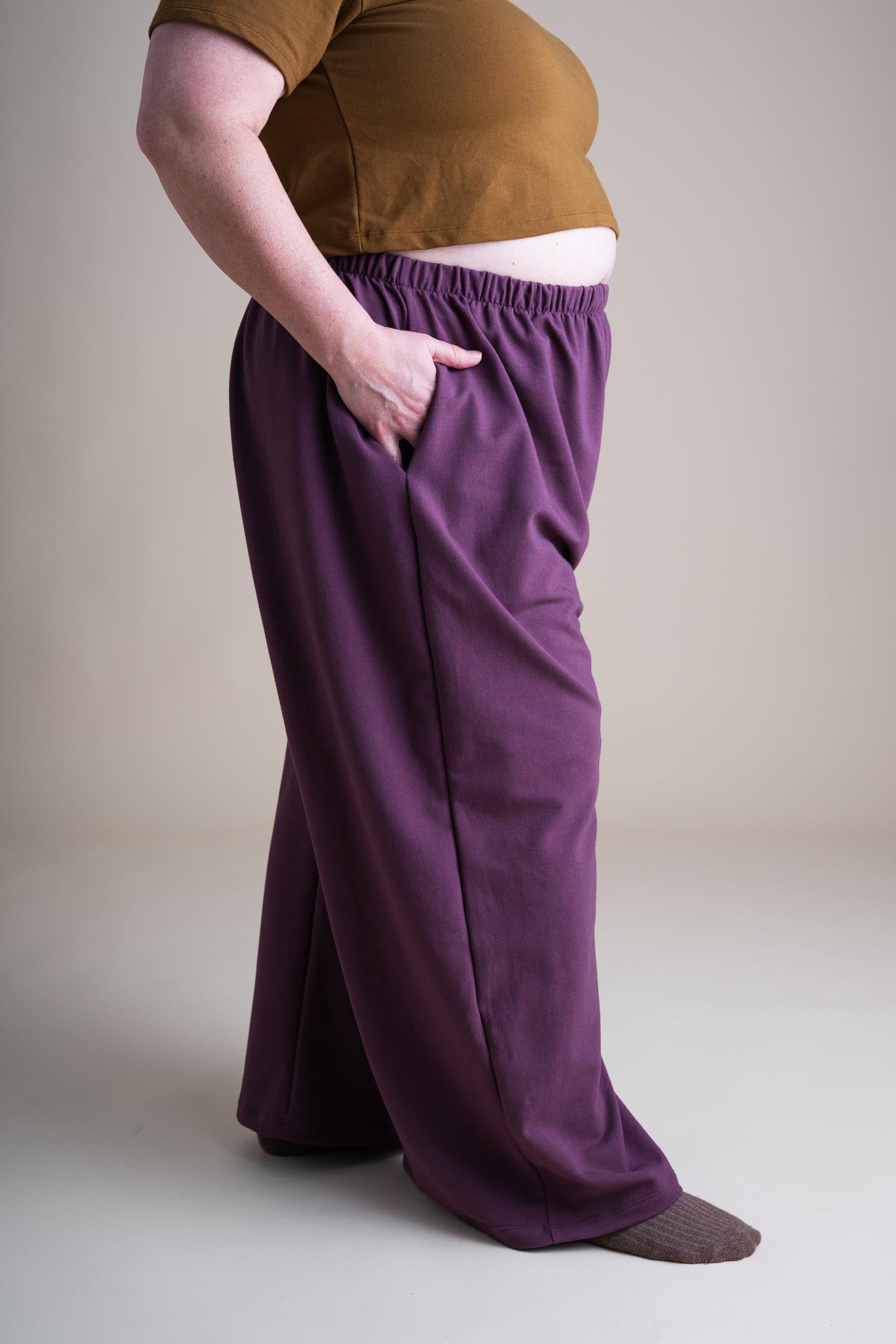 Zinat Pant in Plum