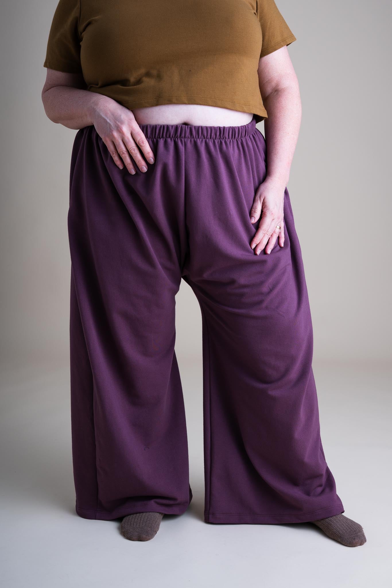 Zinat Pant in Plum